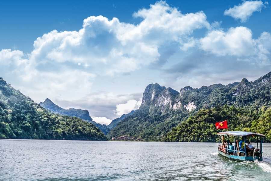 Ban Gioc Waterfall – Pac Bo – Ba Be Tour 3D2N, Depart every Friday 3
